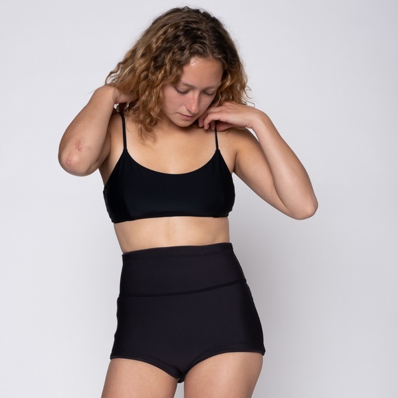 Seea Pants - Seea Palisades Shorts Yulex Women's Black High-Waisted Swim Bottoms/ Shorts